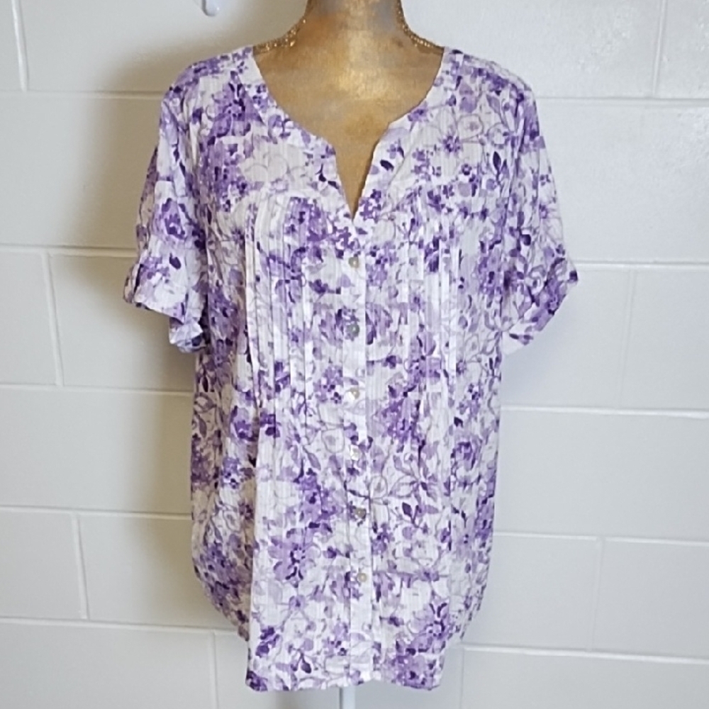 Button-Down Floral Pintuck Shirt - Purple